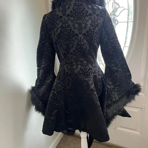 Killstar moonspell hooded coat flare sleeve size small - Picture 6 of 7